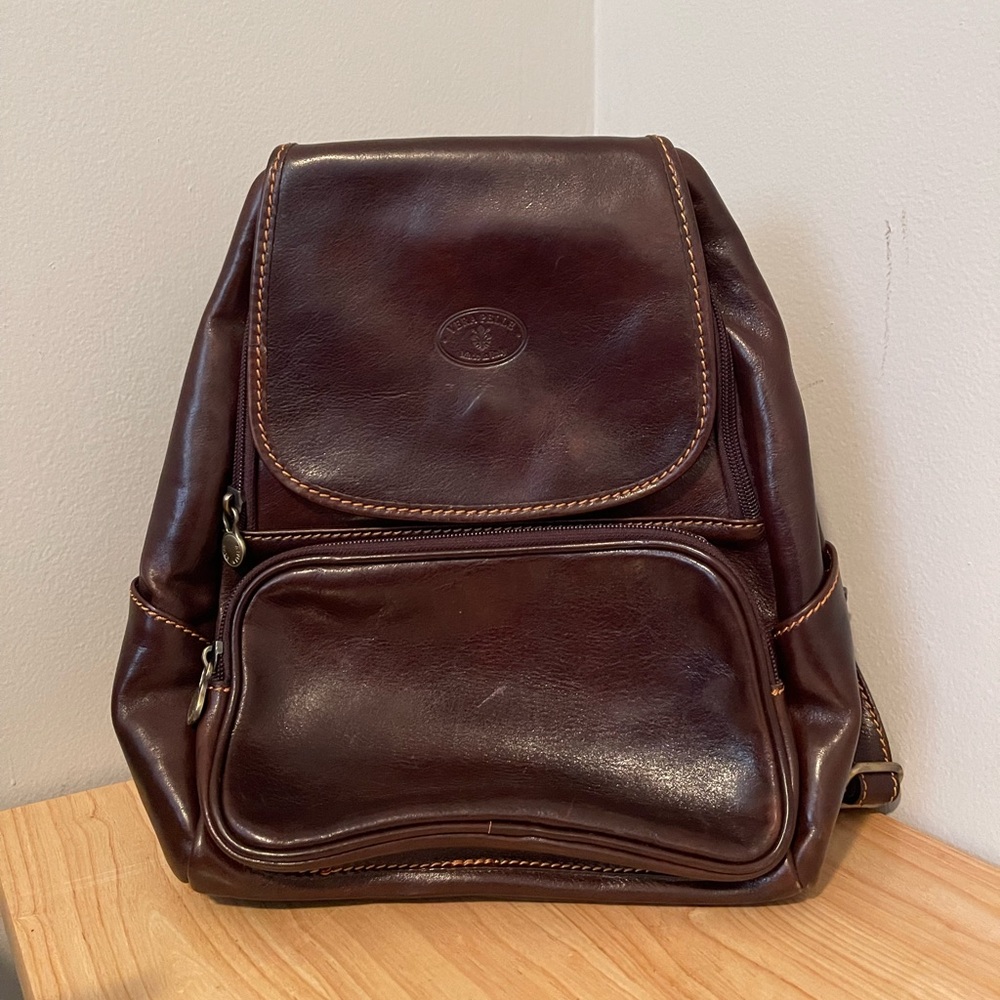 Vera Pelle leather backpack